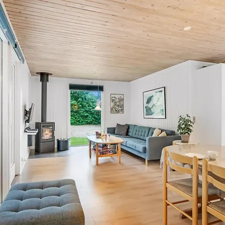 Soraya - 700m To The Fjord By Interhome Løgsted